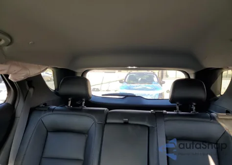 2021 Chevrolet Equinox Premier z USA, uszkodzony, nr VIN 2GNAXNEV9M6163137